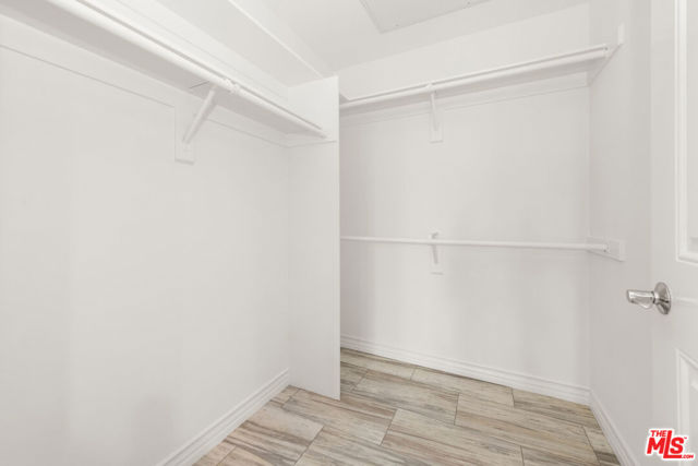 7101 Playa Vista Drive, Playa Vista CA: https://media.crmls.org/mediaz/a30e7f60-8175-4bf5-83a3-5ad2e036a74b.jpg