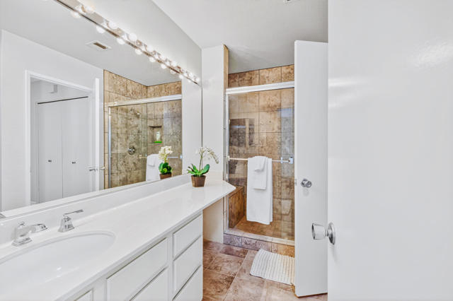 76205 Impatiens Circle, Palm Desert CA: https://media.crmls.org/mediaz/a30fedb4-2e4e-4759-a4a3-b5ca600b82d1.jpg