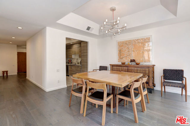 10640 Wilkins Avenue, Los Angeles CA: https://media.crmls.org/mediaz/a31050ac-ee1a-4a6c-9fa9-9c096602c682.jpg