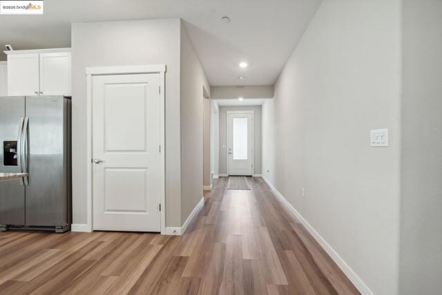2242 Park PL, Rio Vista CA: https://media.crmls.org/mediaz/a3111606-1709-4fdf-9767-9c963cf3135c.jpg