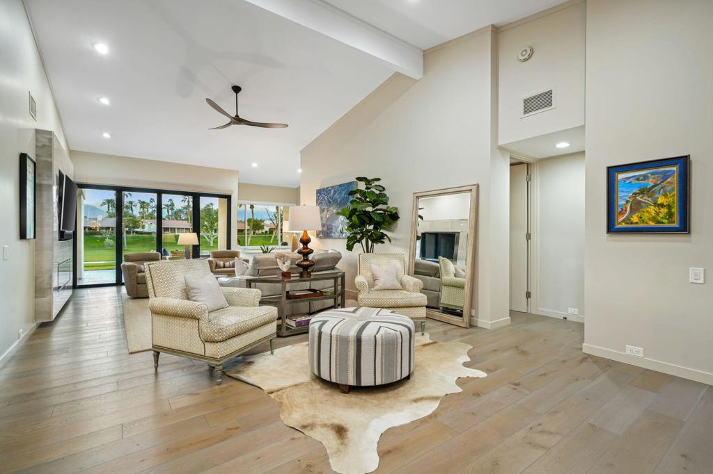 MLS #219138646DA image #2