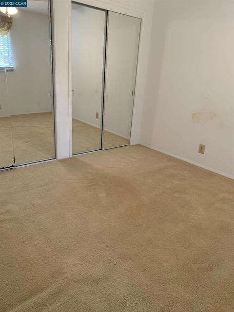 1766 Crescent Dr, Walnut Creek CA: https://media.crmls.org/mediaz/a3123e54-7fb5-45bb-81a2-e9391cfac77d.jpg