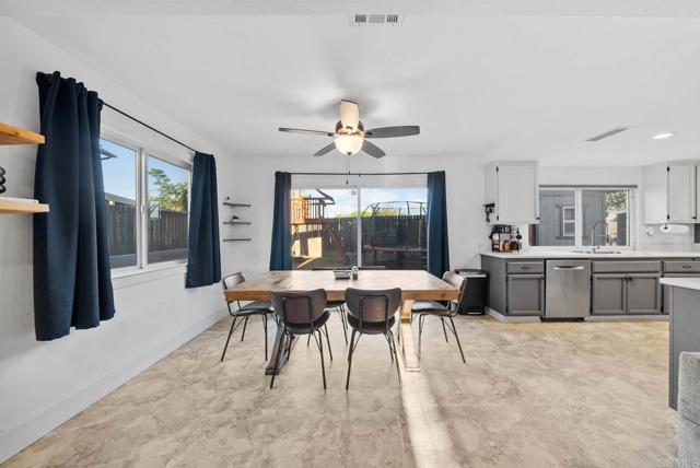 538 Tag Lane, Ramona CA: https://media.crmls.org/mediaz/a3133b39-d2d1-4496-a6d1-cf2a7c737436.jpg