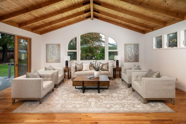 1264 Richardson Avenue, Los Altos CA: https://media.crmls.org/mediaz/a31445da-a754-4c45-a5a9-78d3964af17a.jpg