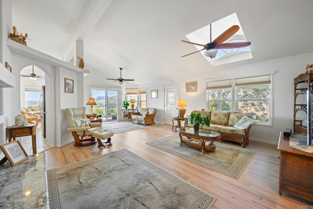 Detail Gallery Image 2 of 26 For 9500 Harritt Rd #230,  Lakeside,  CA 92040 - 3 Beds | 2 Baths