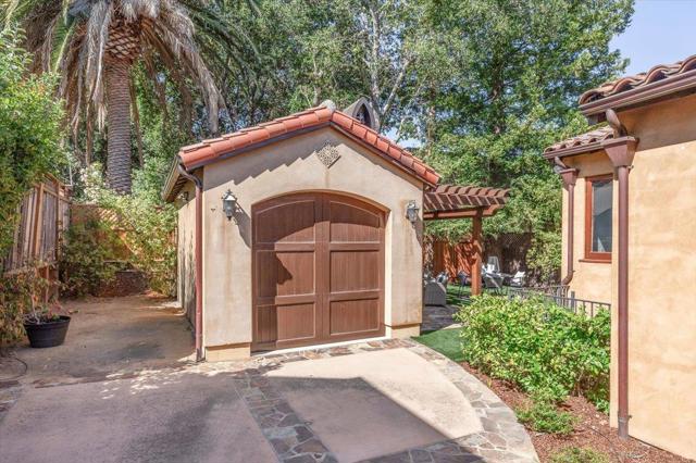 216 San Mateo Avenue, Los Gatos CA: https://media.crmls.org/mediaz/a31474c3-1221-47a9-8ab7-95d9760bbfb1.jpg