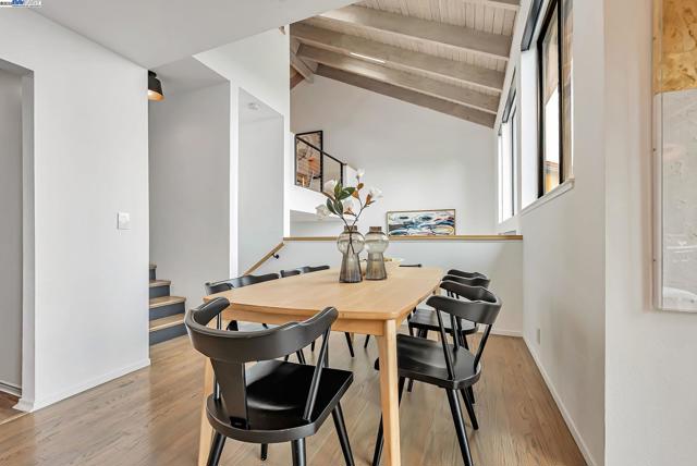 1106 Besito Ave, Berkeley CA: https://media.crmls.org/mediaz/a314767c-0e83-41dd-bc4e-2fd564e23a65.jpg