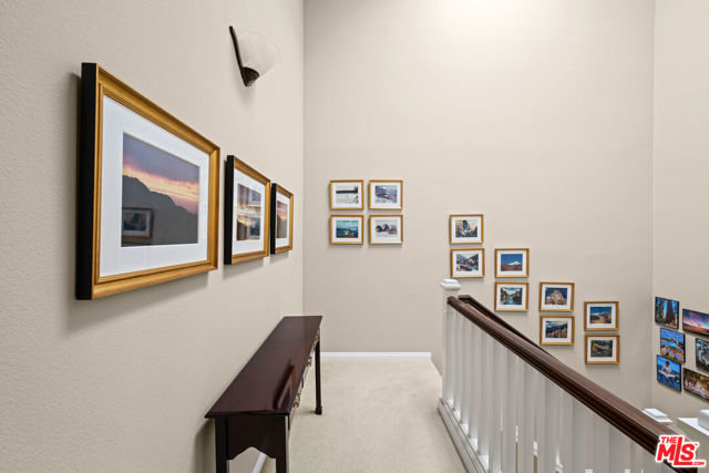 1490 Palisades Drive, Pacific Palisades CA: https://media.crmls.org/mediaz/a315a77f-2c7c-4e7b-ad65-46d401599562.jpg