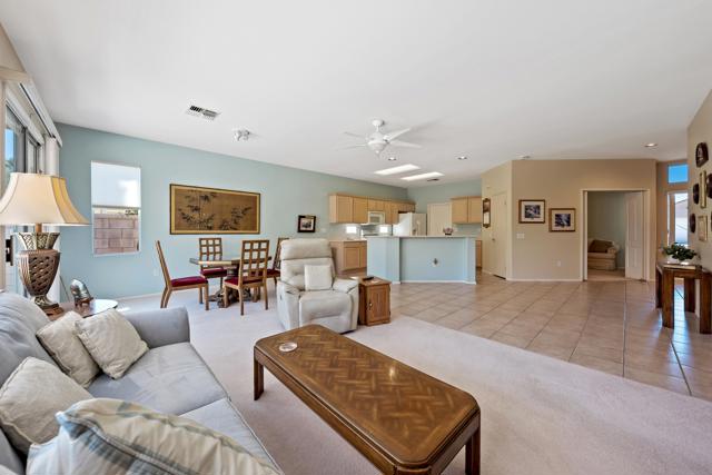 37410 Medjool Avenue, Palm Desert CA: https://media.crmls.org/mediaz/a3165a40-c315-431b-a2d4-e333816b2ff1.jpg
