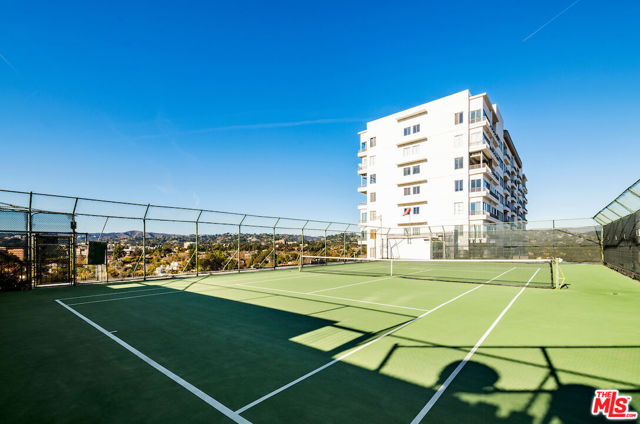 10535 Wilshire Boulevard, Los Angeles CA: https://media.crmls.org/mediaz/a317991b-a86a-46fa-9d4b-524b60e81f3a.jpg