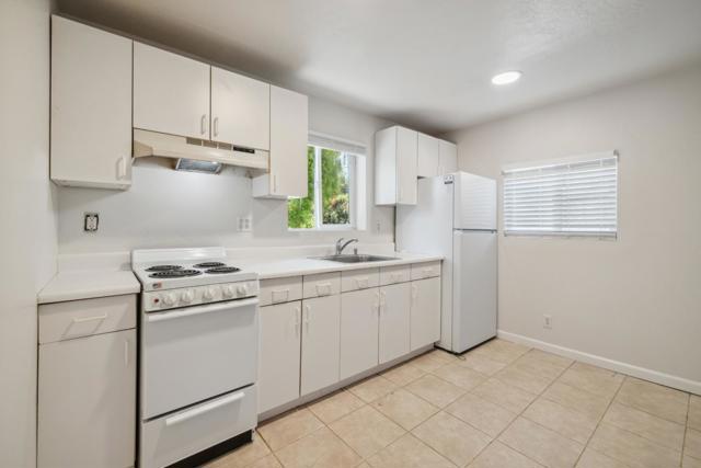 399 13th Avenue, Santa Cruz CA: https://media.crmls.org/mediaz/a319fde3-44c5-41b5-9d63-b2c1d73d70c3.jpg