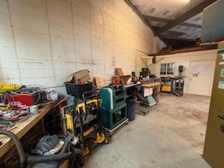401 401 Reynolds, San Jose CA: https://media.crmls.org/mediaz/a31b17ba-2c0e-419a-a0b8-9e981ce802ef.jpg