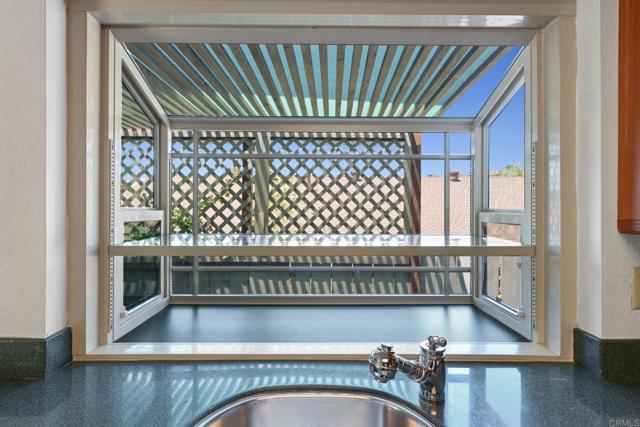 9574 Paseo Montril, San Diego CA: https://media.crmls.org/mediaz/a31c1577-06bf-4524-8d2d-d00f1bb9fb9f.jpg