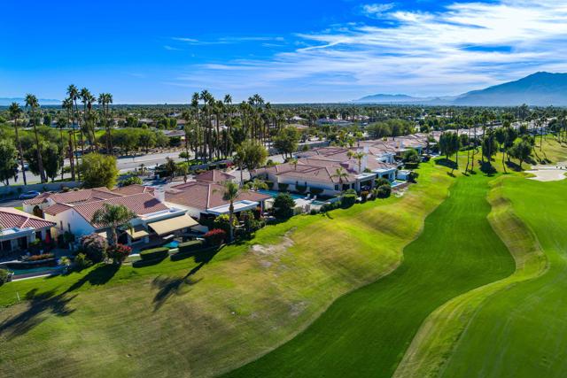 54595 Winged Foot, La Quinta CA: https://media.crmls.org/mediaz/a31cc4c1-6851-4061-87ba-c408e9a5a7c1.jpg
