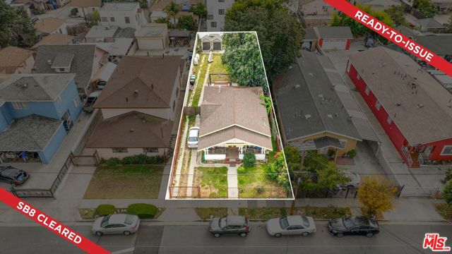 1574 37th Street, Los Angeles, California 90018, 2 Bedrooms Bedrooms, ,1 BathroomBathrooms,Single Family Residence,For Sale,37th,24428835