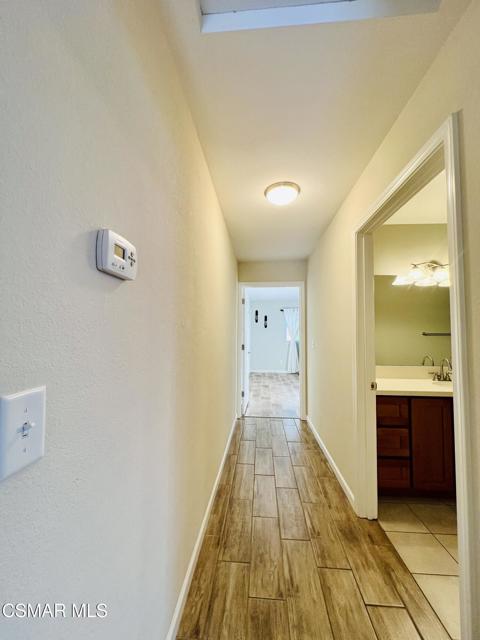 197 Creekside Circle, Sacramento CA: https://media.crmls.org/mediaz/a31df39e-651a-40e0-9f4f-4076fc0977f2.jpg