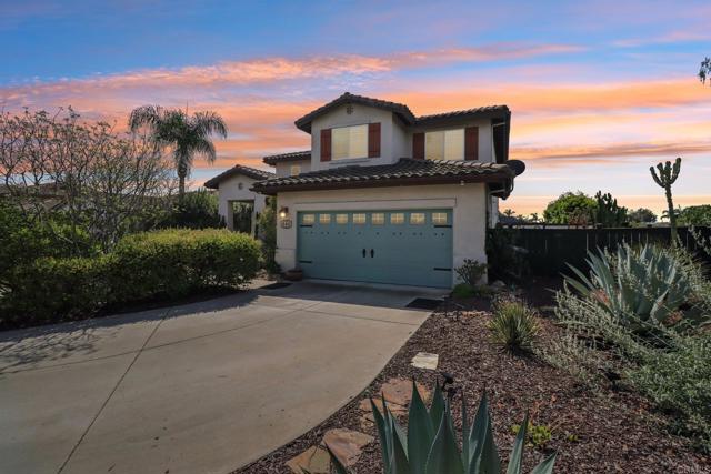 542 Lee Circle, Chula Vista CA: https://media.crmls.org/mediaz/a31e3d80-51e9-40c2-b722-b10aa2cdc769.jpg