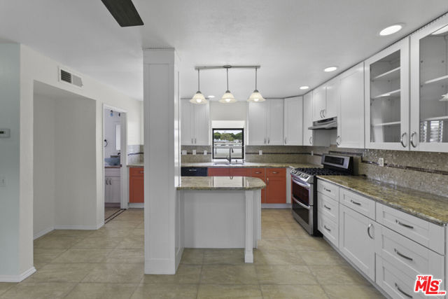 2806 6th Street photo 7
