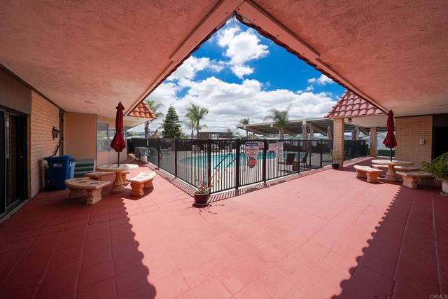 1212 H Street, Ramona CA: https://media.crmls.org/mediaz/a31f5bb5-c986-43b3-9a03-91d27cafd6c5.jpg