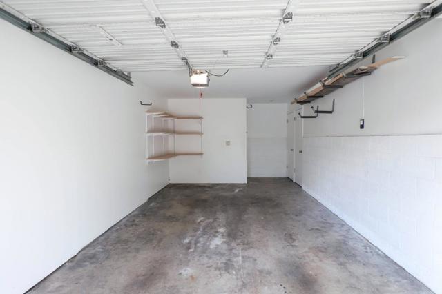 5829 San Juan Avenue, Citrus Heights CA: https://media.crmls.org/mediaz/a31fabaa-2fb4-442e-a819-3fc039696c6b.jpg