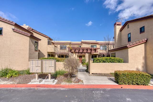 227 Ada Avenue, Mountain View CA: https://media.crmls.org/mediaz/a3208de2-6e81-44fa-8009-97a67669daa7.jpg