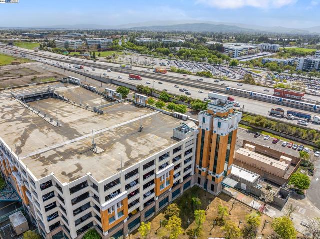 5089 Winterbrook Ave, Dublin CA: https://media.crmls.org/mediaz/a32091fe-ddf7-4495-836a-fe26b47352fb.jpg