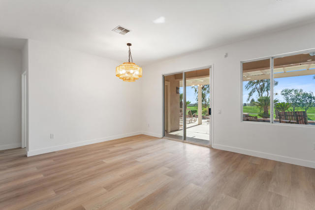 35677 Inverness Avenue, Palm Desert CA: https://media.crmls.org/mediaz/a3209889-a8d9-4144-bb13-61f38bb8a823.jpg