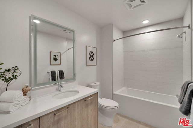 Virtually staged model home ph