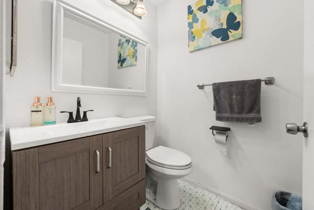 Detail Gallery Image 20 of 29 For 10400 Caminito Cuervo #260,  San Diego,  CA 92108 - 1 Beds | 1/1 Baths