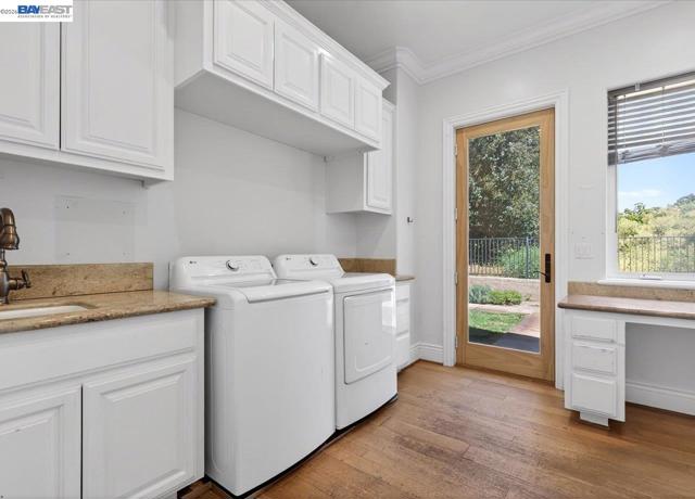 Image 42 of 60 For 920 Happy Valley Rd