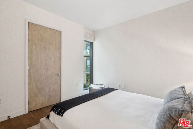 1755 Ocean Avenue, Santa Monica CA: https://media.crmls.org/mediaz/a3248651-b95f-464c-9494-21639c00d24e.jpg