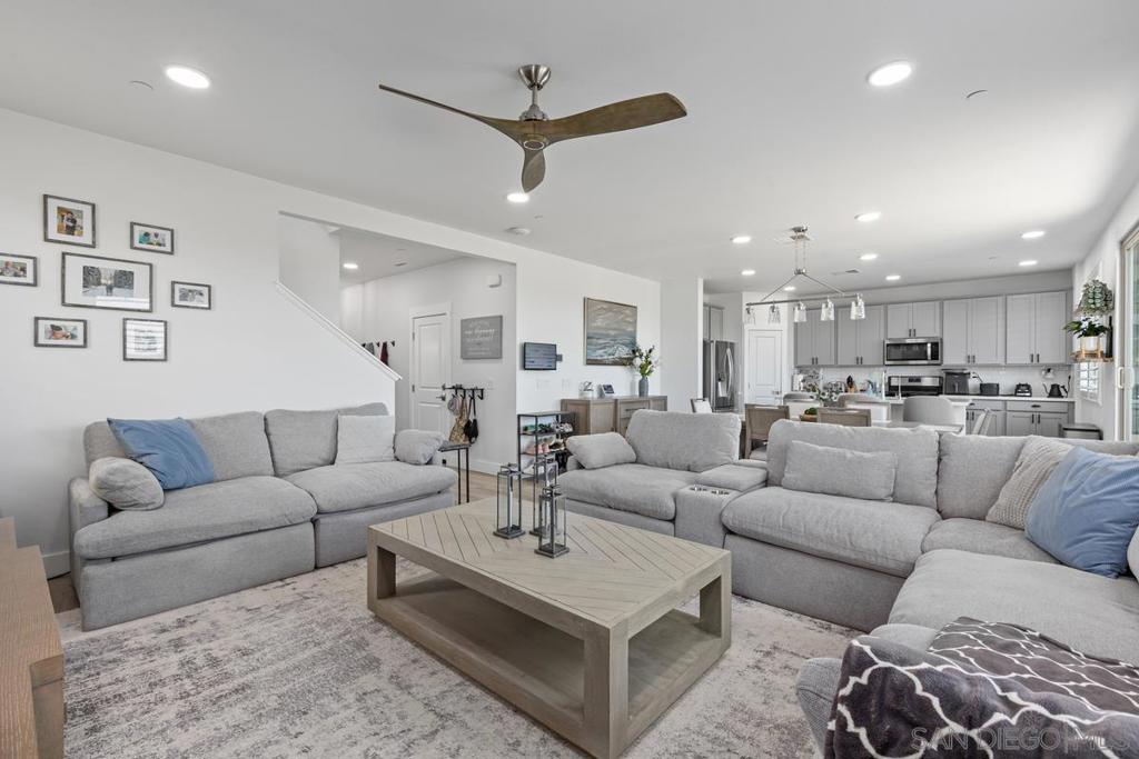 1531 Wildgrove - photo 9