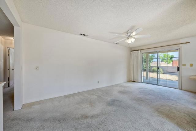 Detail Gallery Image 20 of 41 For 2219 El Rancho Cir, Hemet,  CA 92545 - 2 Beds | 2 Baths