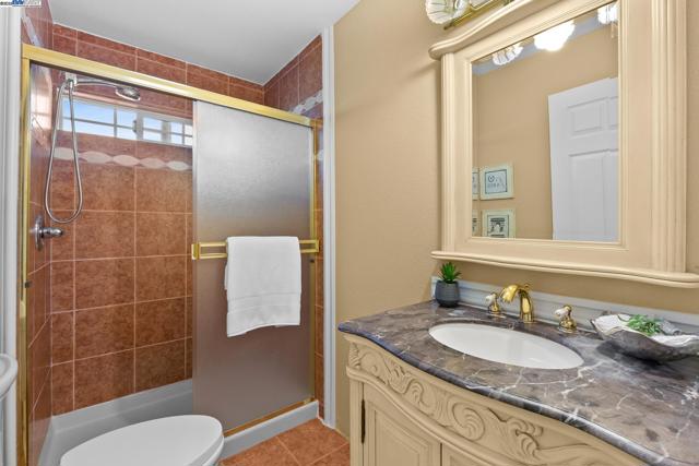 6176 Thomas Ave, Newark CA: https://media.crmls.org/mediaz/a3266d81-fece-4371-ba49-0144c6d4cbf0.jpg