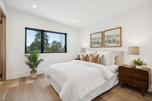399 Camino Al Lago, Menlo Park CA: https://media.crmls.org/mediaz/a3267b21-69a7-4122-b7d5-7d711f407b5d.jpg