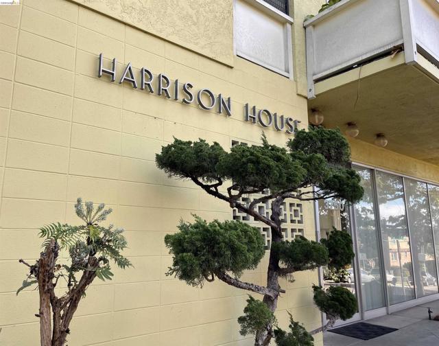 Image 16 of 17 For 3750 Harrison 103