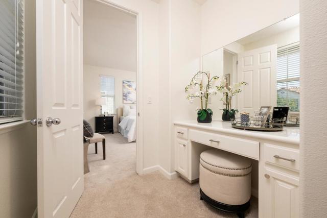 1614 Welford Circle, Hayward CA: https://media.crmls.org/mediaz/a3284fc4-0d9e-4771-8581-93a9ecfc3e5a.jpg