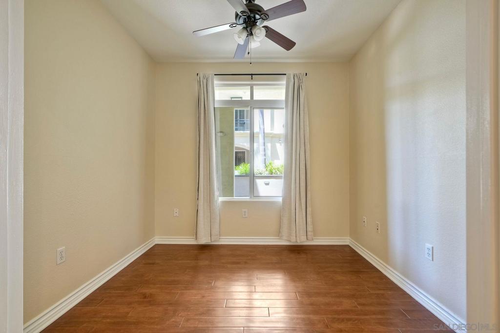 9253 Regents Road - photo 13