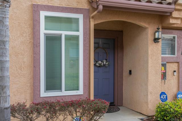 Detail Gallery Image 47 of 64 For 11372 via Rancho San Diego #B,  El Cajon,  CA 92019 - 3 Beds | 2/1 Baths