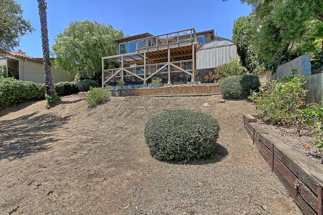 2108 Sunset Drive, Ventura CA: https://media.crmls.org/mediaz/a32c4094-c0af-48aa-b571-6577b1e67768.jpg