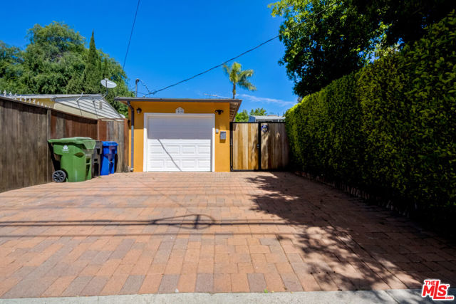 14405 MAGNOLIA Boulevard photo 8