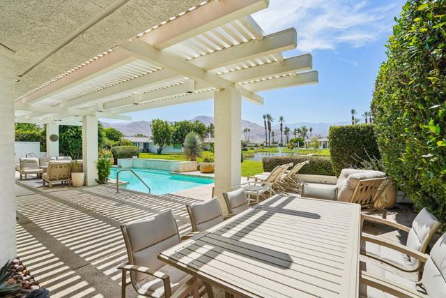 23 Park Lane, Rancho Mirage CA: https://media.crmls.org/mediaz/a32d5c1d-f185-42e7-b76b-ac5321c96c3c.jpg