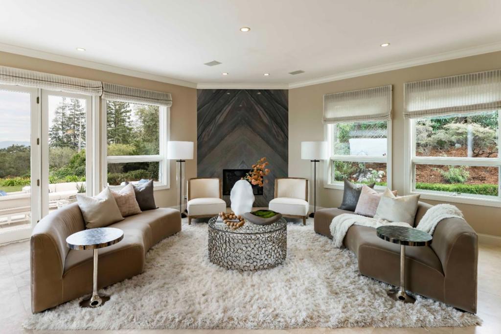 https://media.crmls.org/mediaz/a32eb5d3-337a-4980-b65d-23893e9fa032.jpg?preset=X-Large