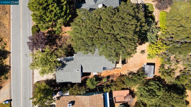 7837 Evergreen Dr, Kelseyville, California 95451, 4 Bedrooms Bedrooms, ,2 BathroomsBathrooms,Single Family Residence,For Sale,Evergreen Dr,41072581