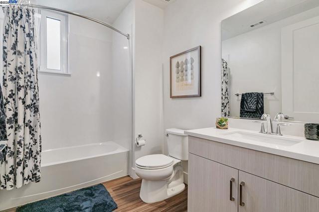 2359 Halogen Cmn, Fremont CA: https://media.crmls.org/mediaz/a32f38f1-6116-41a6-91ed-b8da54dc9aca.jpg