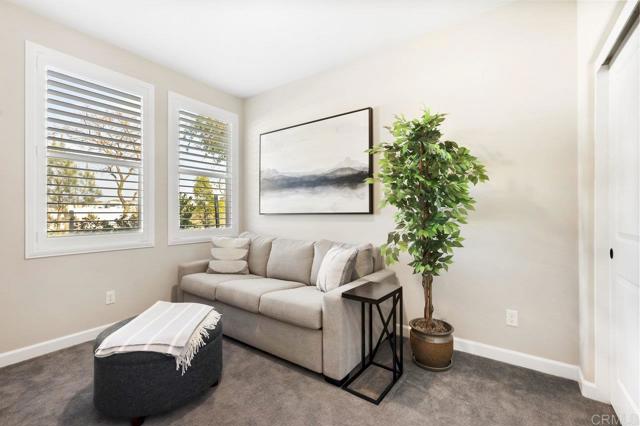 Detail Gallery Image 10 of 19 For 16755 Coyote Bush Dr #52,  San Diego,  CA 92127 - 3 Beds | 3/1 Baths