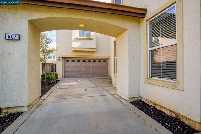 507 Livingston Court, Discovery Bay CA: https://media.crmls.org/mediaz/a33395f7-31e3-4035-b8c1-aba18497461b.jpg