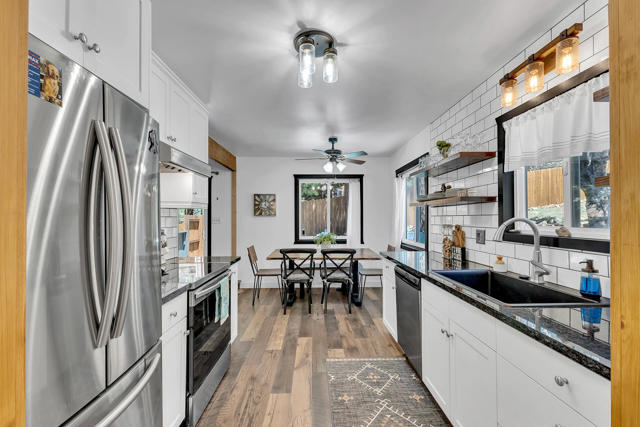 25440 Rim Rock Road, Idyllwild CA: https://media.crmls.org/mediaz/a3339d4a-b380-4788-9d12-d4db5c41bbf7.jpg
