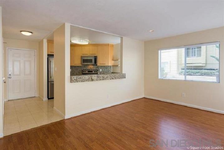 7405 Charmant Dr #1911
