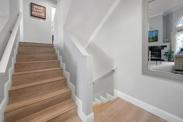 104 E Court Lane, Foster City CA: https://media.crmls.org/mediaz/a334c6ae-5e1e-4ec2-955a-75c91a4f63c5.jpg